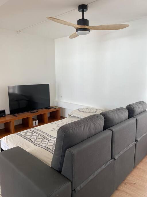Rare ! Spacieux T3 En Roof-Top Au Barachois - 2 Ch Climatisees - 6 Couchages - Proche Aeroport แซงต์-เดอนี ภายนอก รูปภาพ